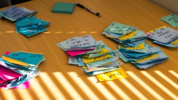 Post it notes image